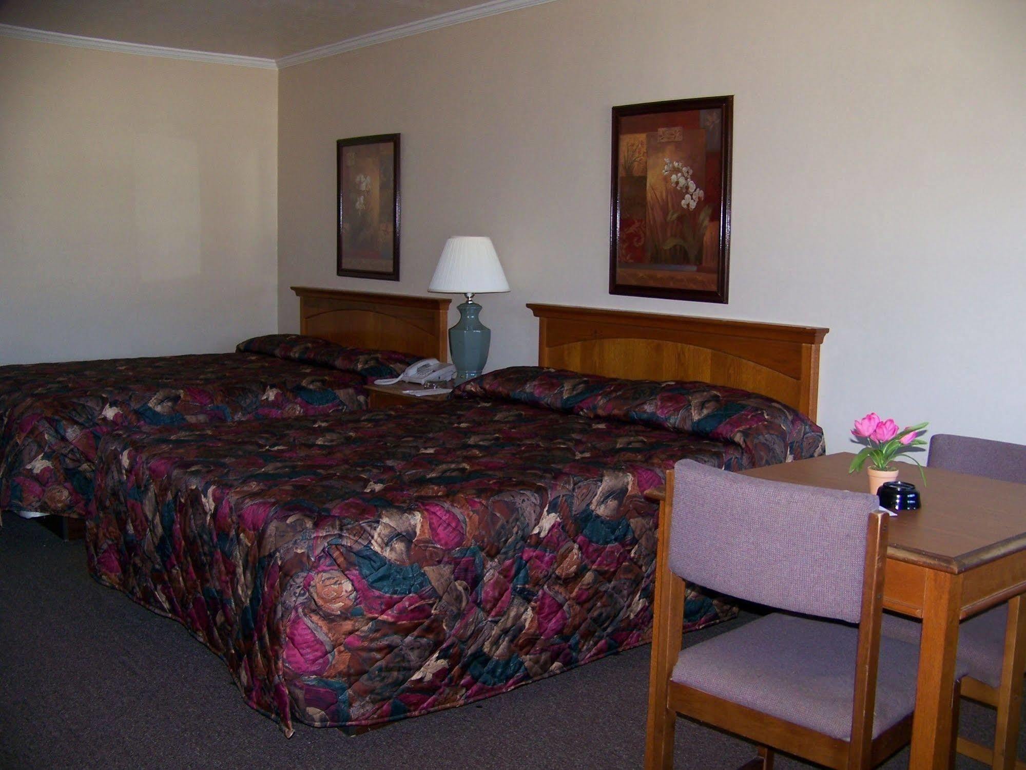Emerald Sands Inn Milton Buitenkant foto