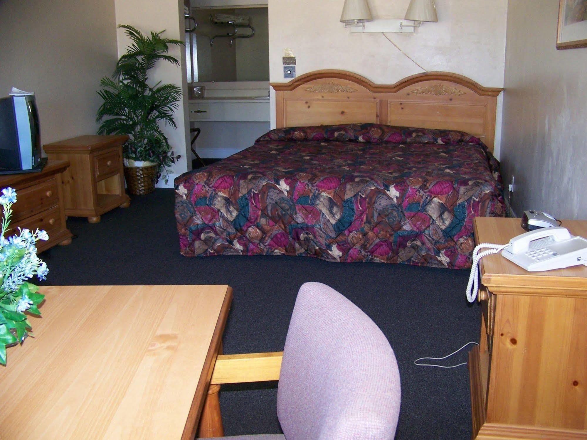 Emerald Sands Inn Milton Buitenkant foto